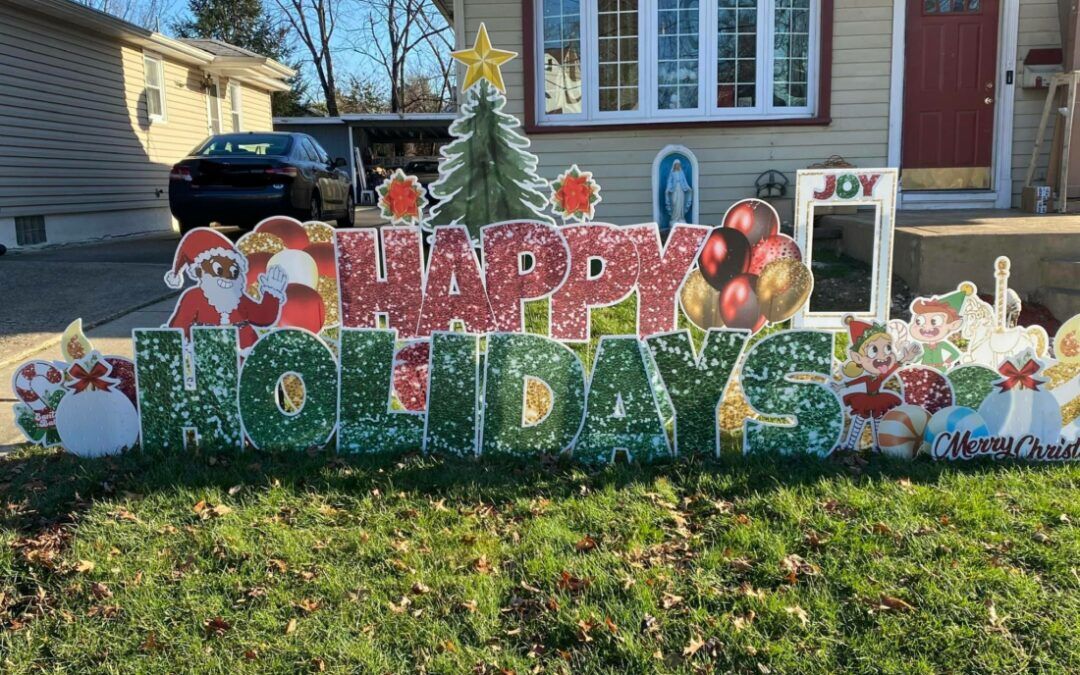 Happy Holiday Yard Signs